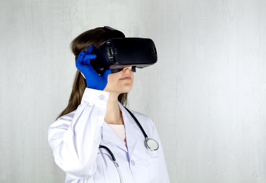 Does Your Healthcare Facility Need VR Medical Simulation Technology?