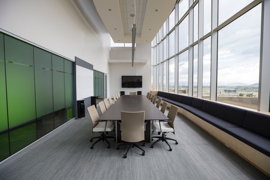 Is the Training Room Dead in the Hybrid Workplace Era?